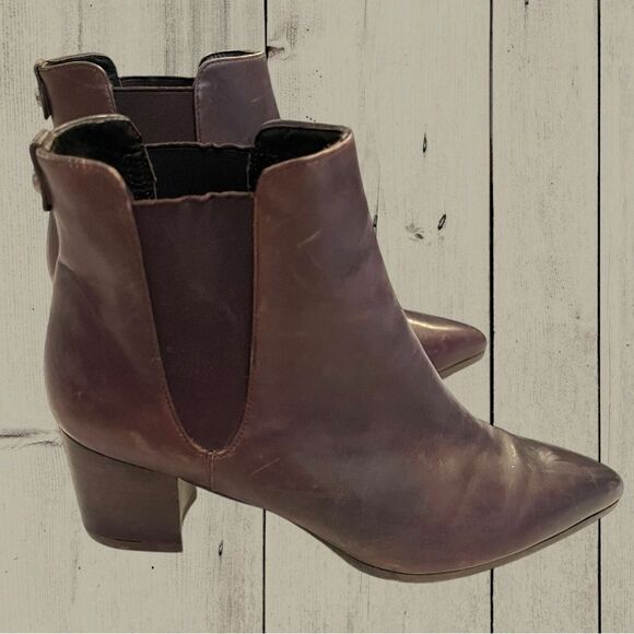 Stuart Weitzman Apogeelo brown leather Chelsea ankle boots heel pointed toe - Picture 2 of 10